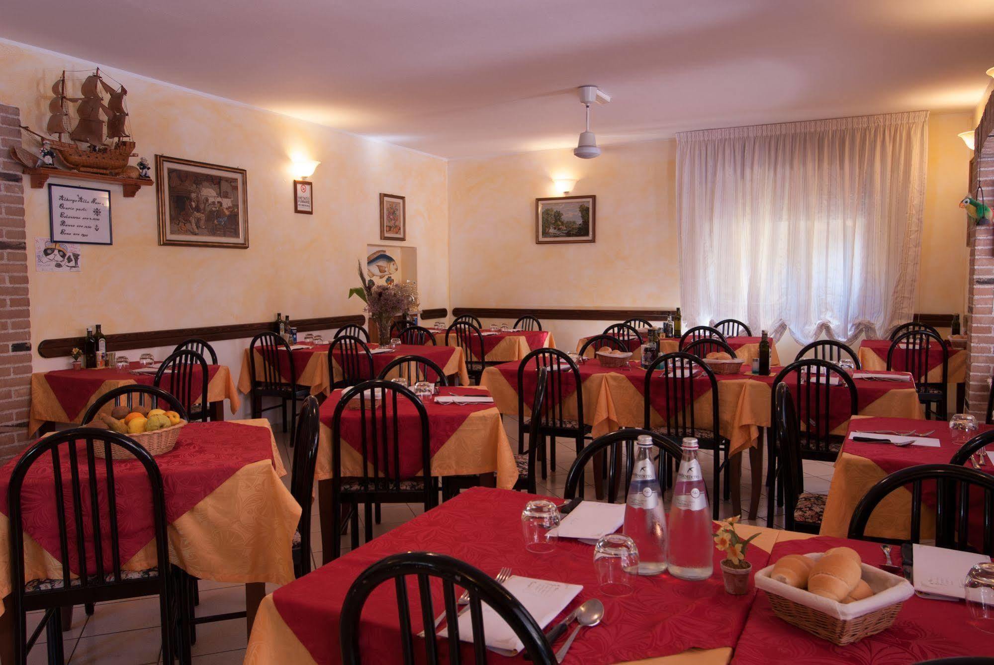 Albergo Alla Nave Lignano Sabbiadoro Buitenkant foto