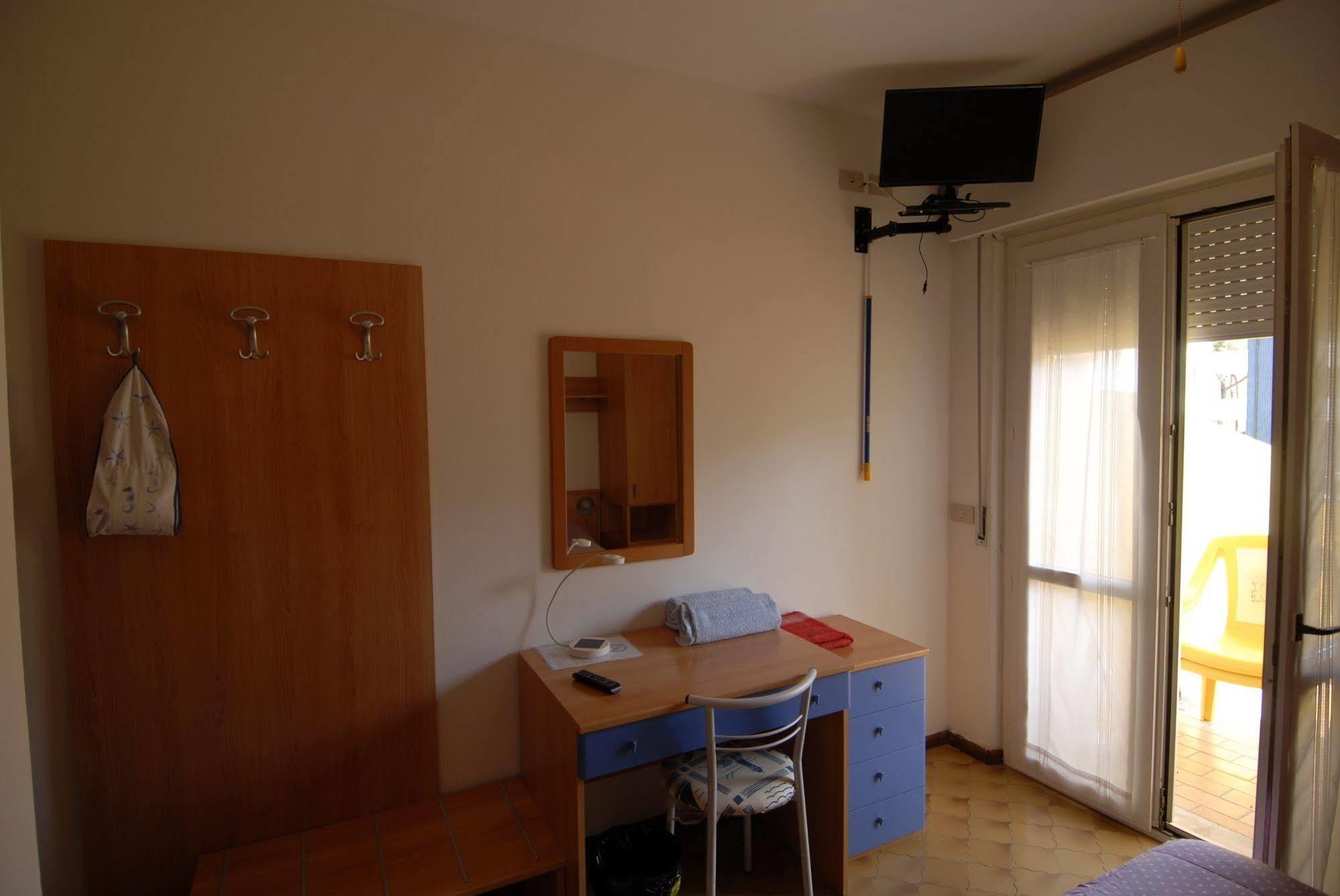 Albergo Alla Nave Lignano Sabbiadoro Buitenkant foto